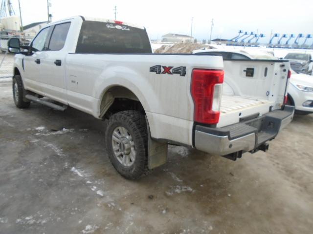 Photo 2 VIN: 1FT8W3B69JEC31049 - FORD F350 SUPER 