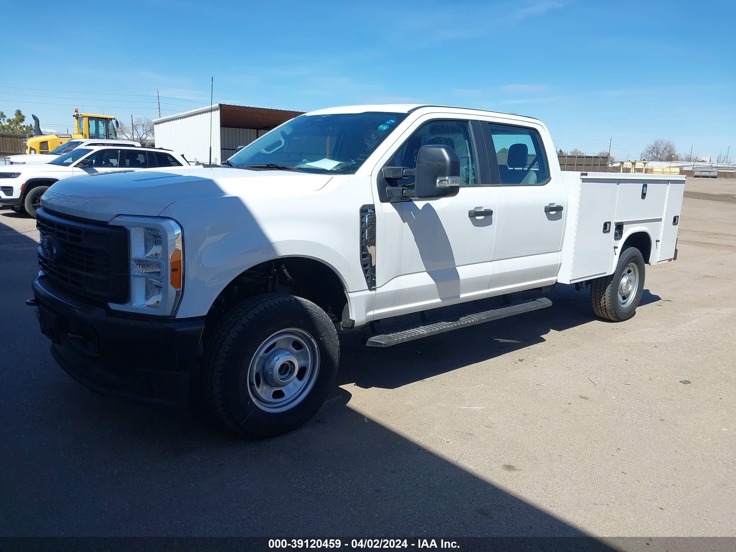 Photo 1 VIN: 1FT8W3BA5PEC36178 - FORD F350 