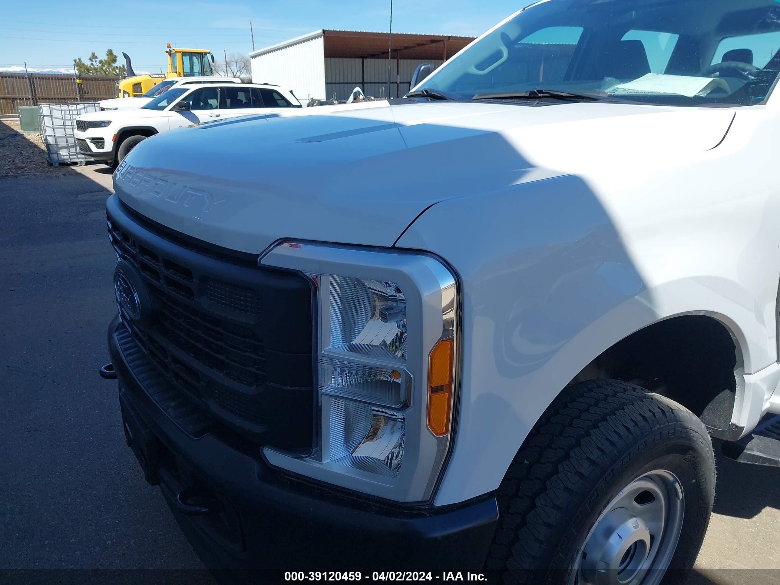 Photo 10 VIN: 1FT8W3BA5PEC36178 - FORD F350 