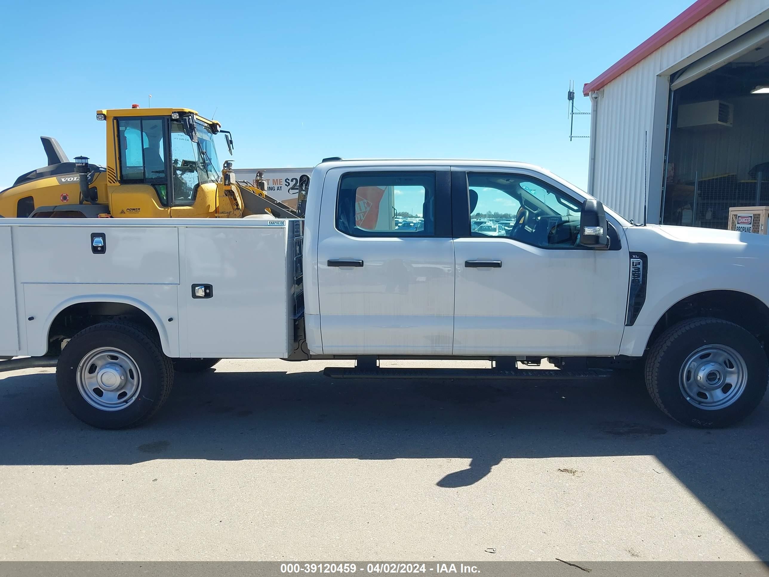 Photo 12 VIN: 1FT8W3BA5PEC36178 - FORD F350 