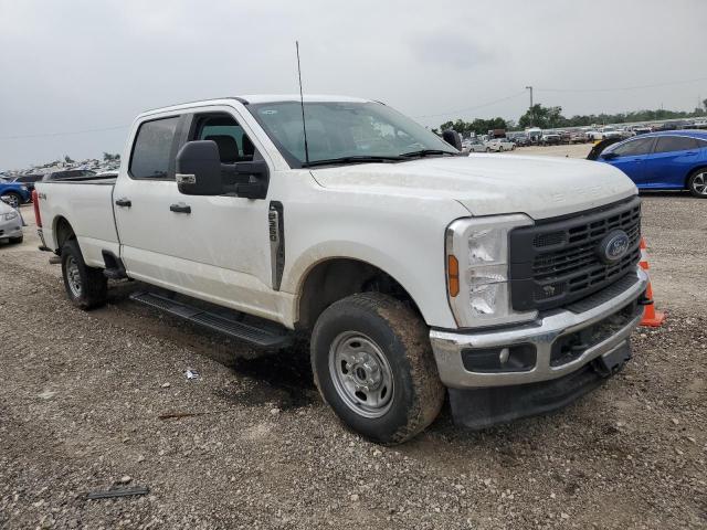 Photo 3 VIN: 1FT8W3BA5REC72990 - FORD F350 