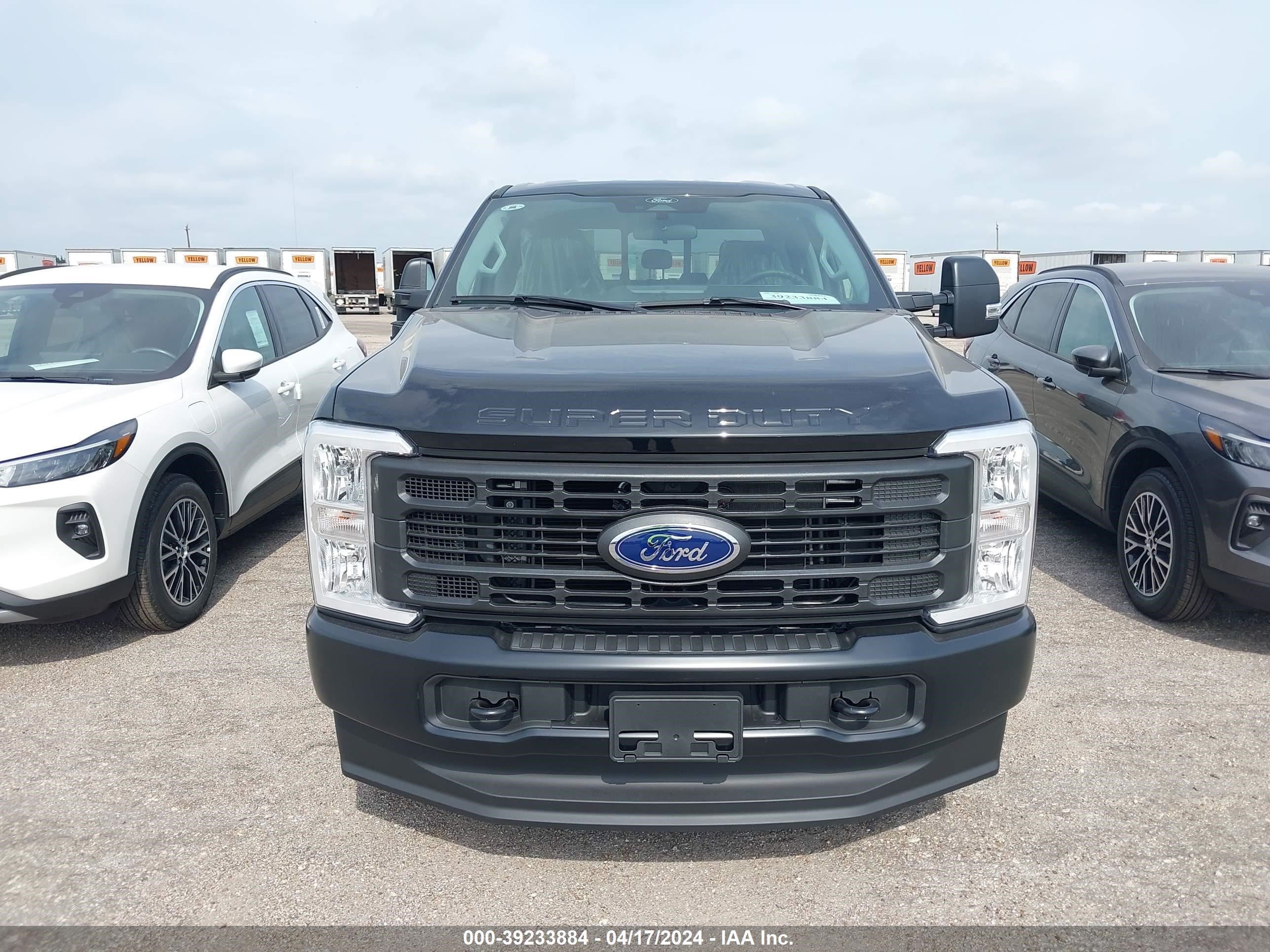 Photo 10 VIN: 1FT8W3BA7RED53098 - FORD F350 