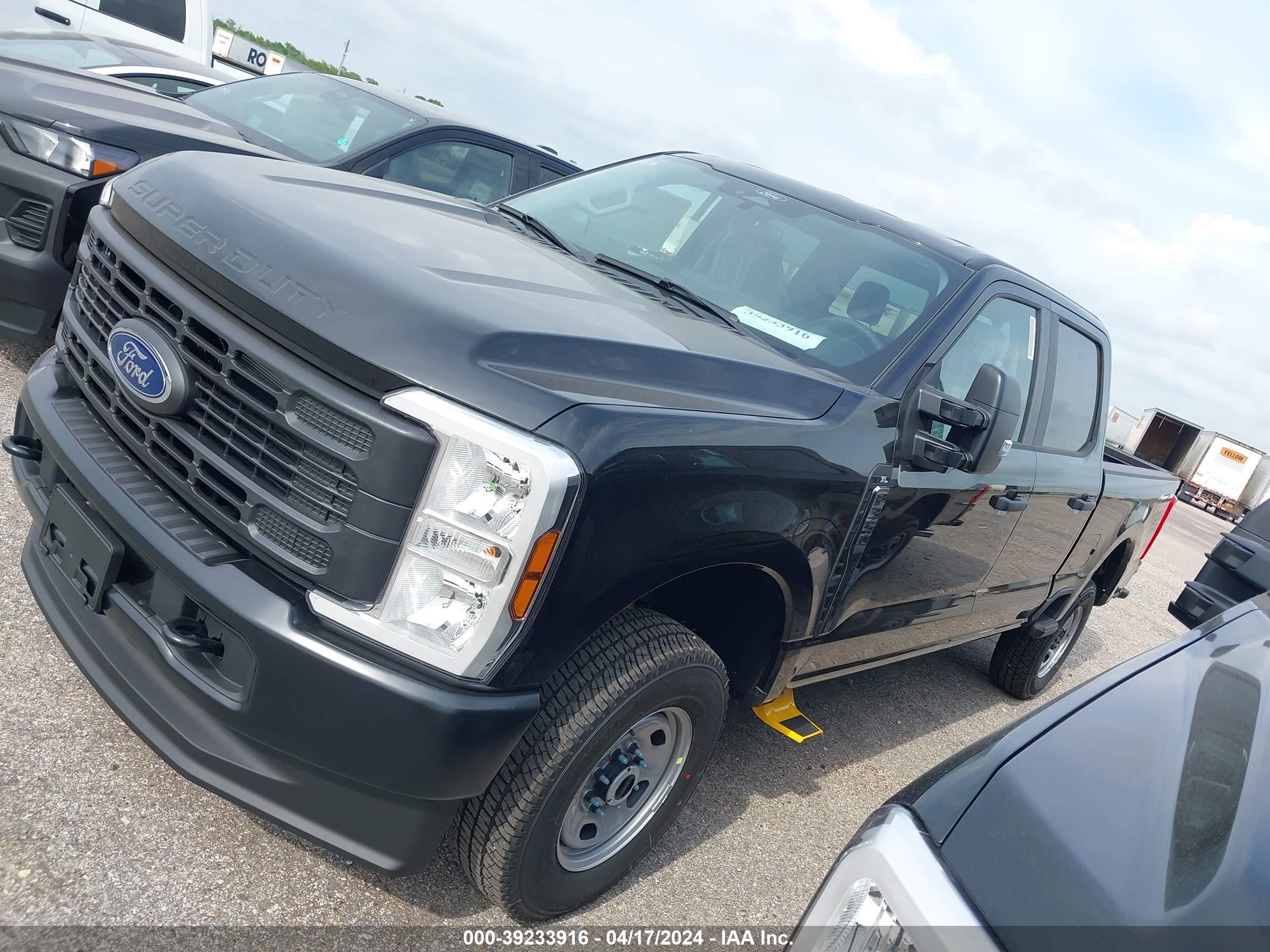 Photo 1 VIN: 1FT8W3BA8RED53577 - FORD F350 