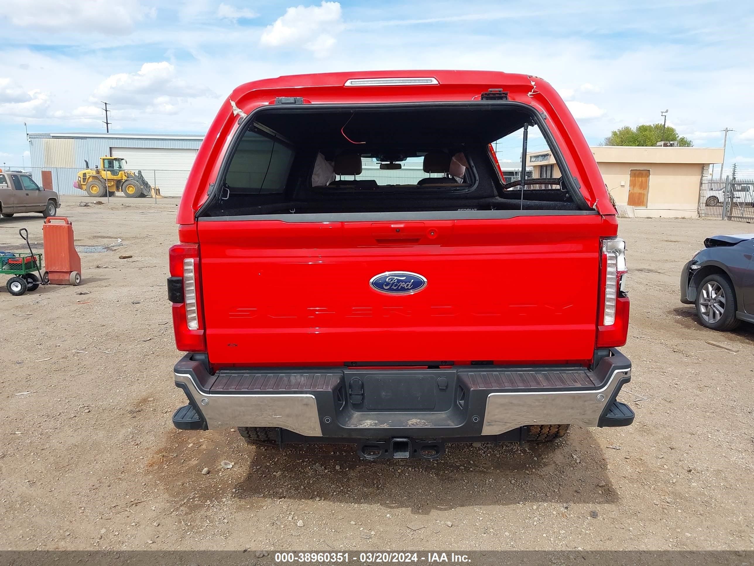 Photo 7 VIN: 1FT8W3BM1PEC99823 - FORD F-350 