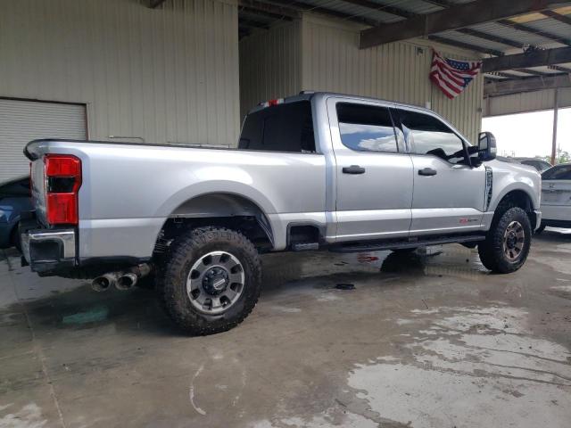 Photo 2 VIN: 1FT8W3BM4PED32331 - FORD F350 