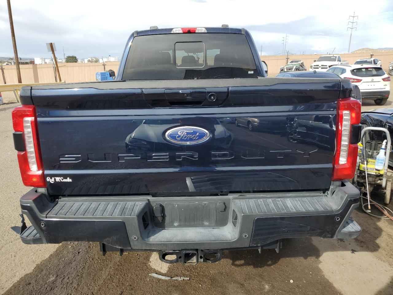 Photo 5 VIN: 1FT8W3BM5PEC98805 - FORD F350 