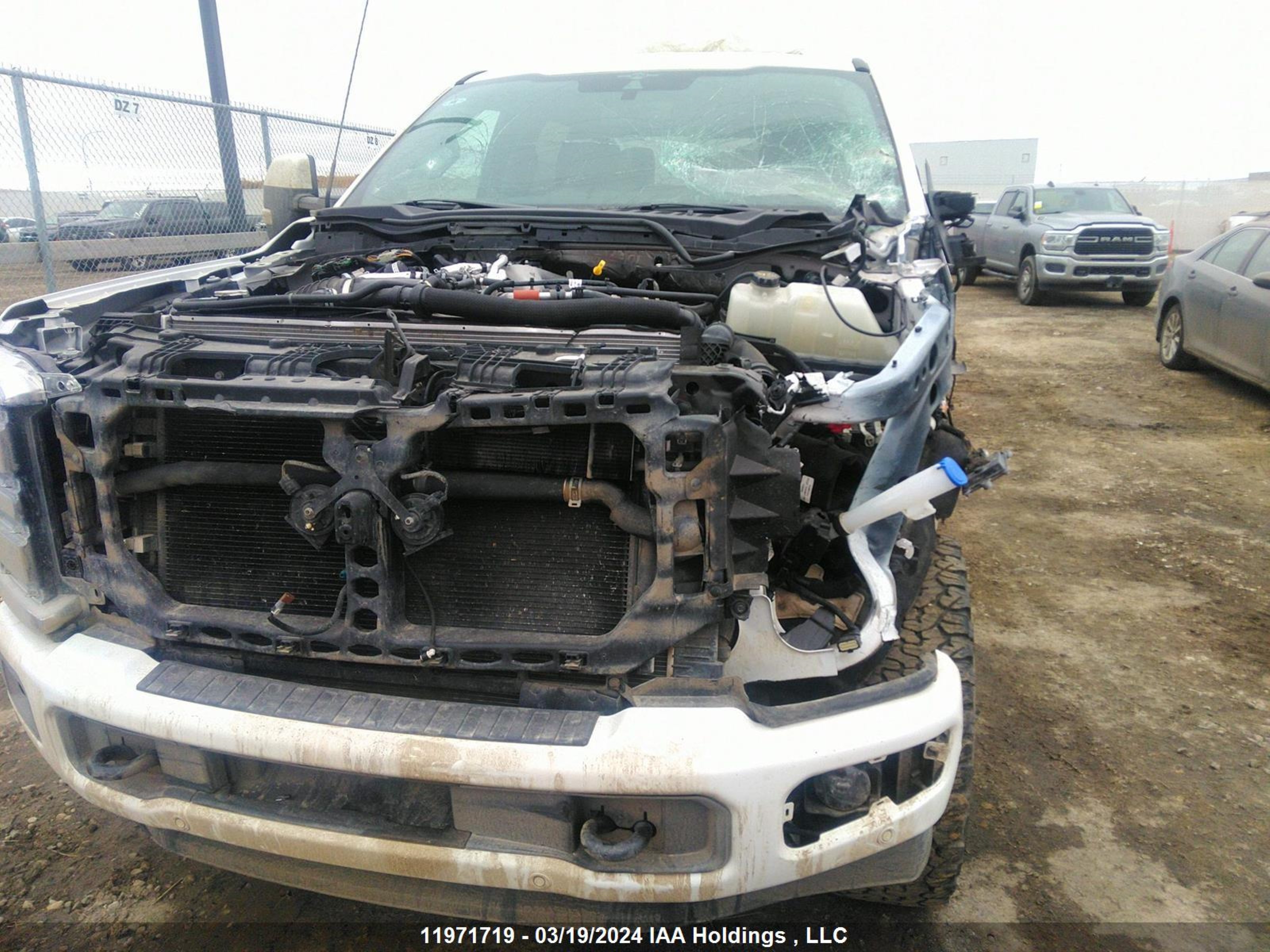 Photo 5 VIN: 1FT8W3BM5PED50420 - FORD F350 