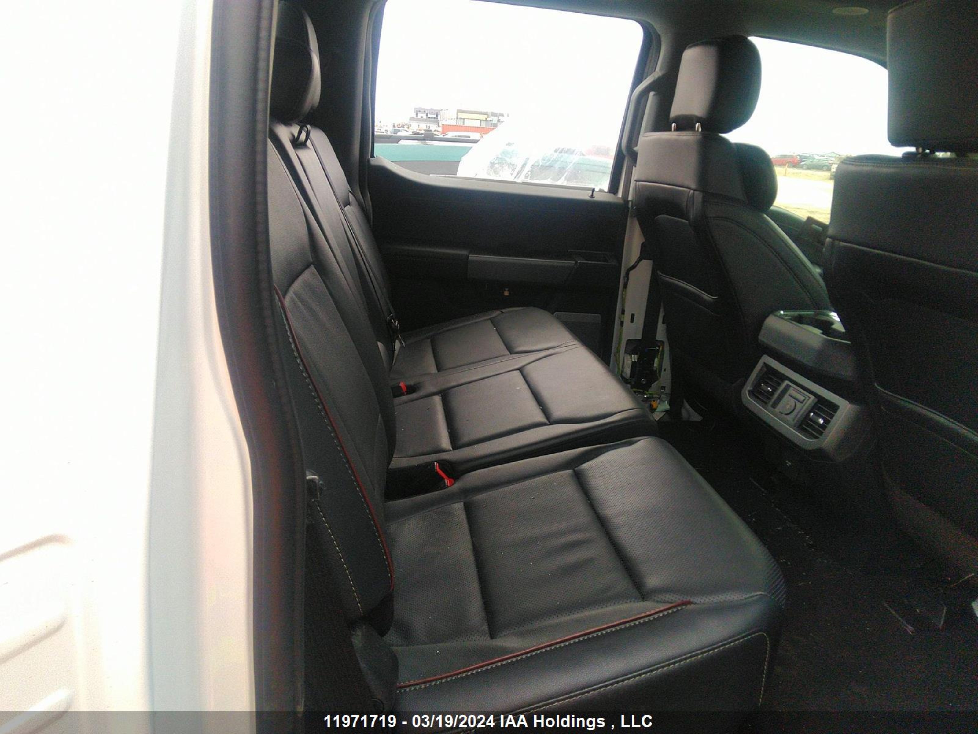 Photo 7 VIN: 1FT8W3BM5PED50420 - FORD F350 