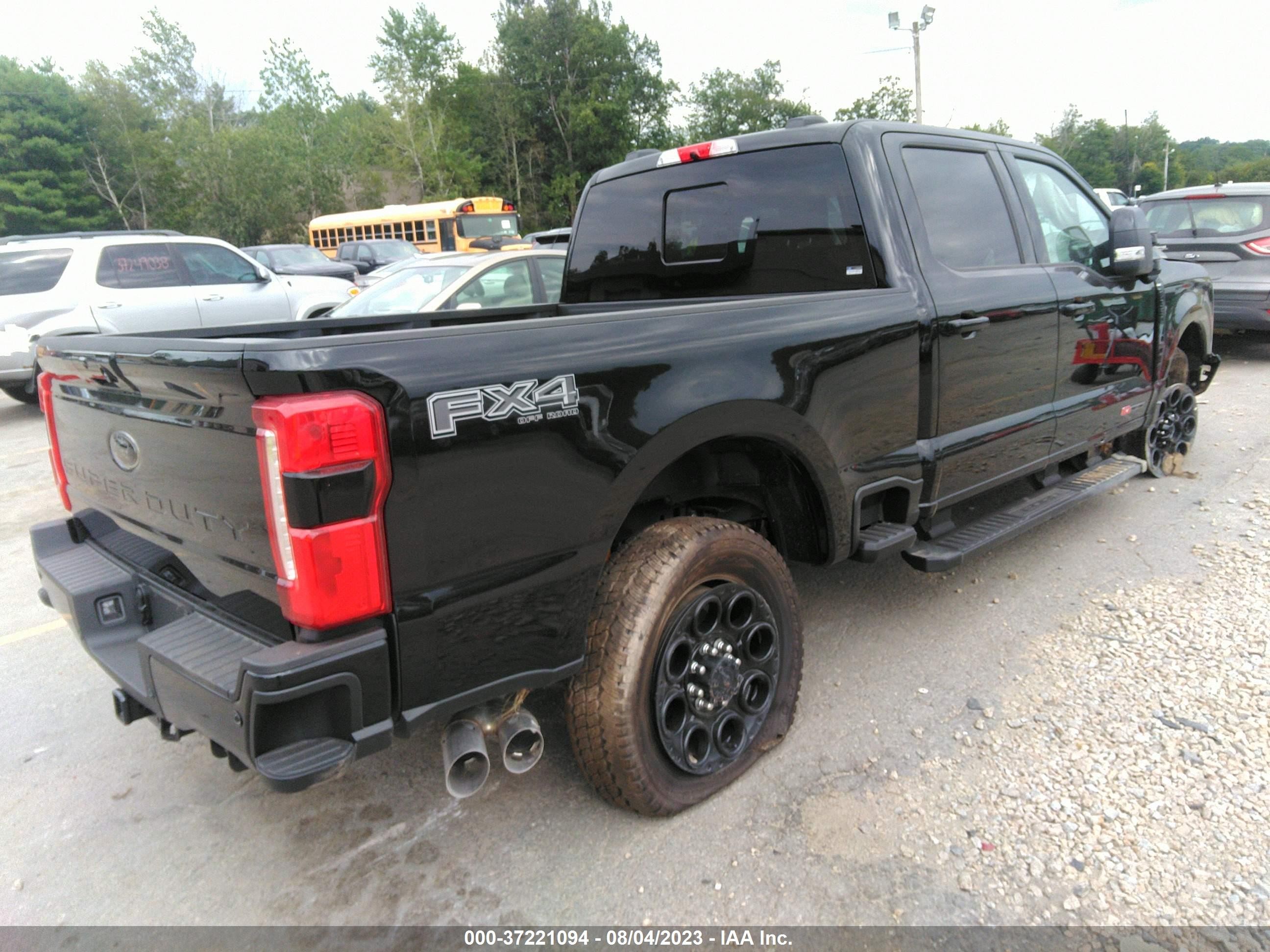 Photo 3 VIN: 1FT8W3BM8PED28623 - FORD F350 