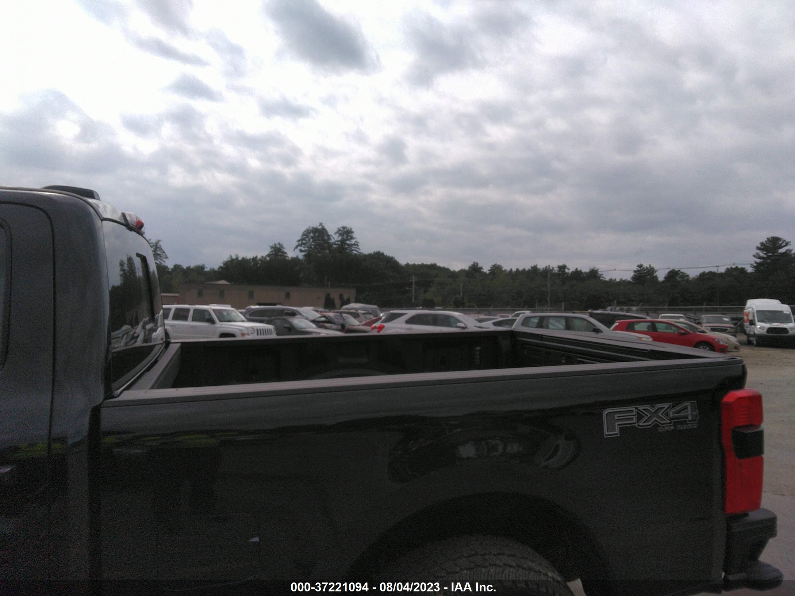 Photo 6 VIN: 1FT8W3BM8PED28623 - FORD F350 