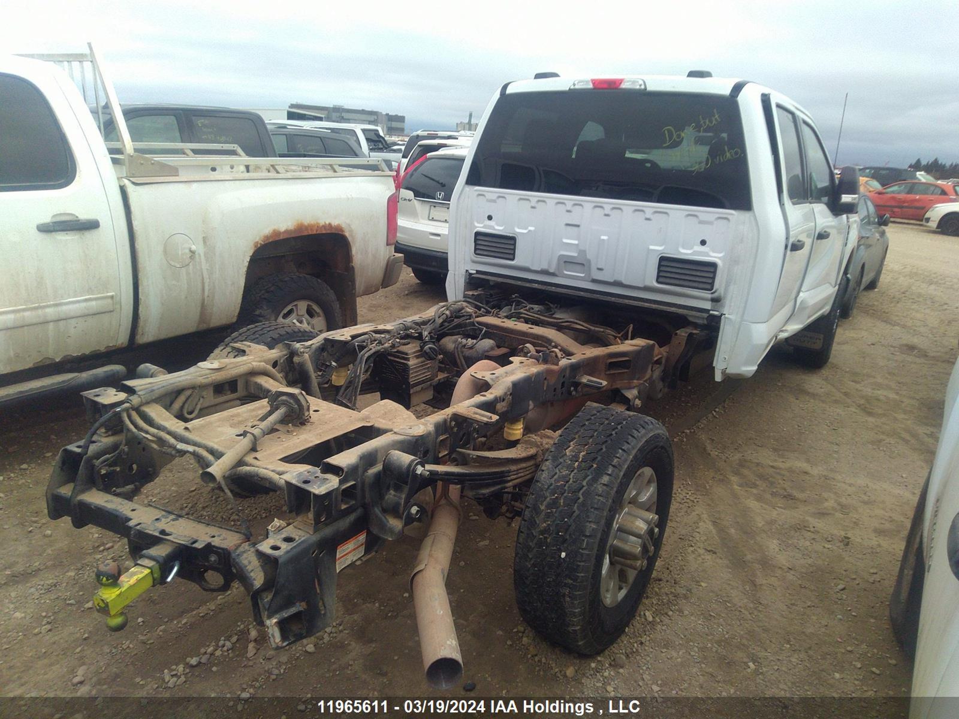 Photo 3 VIN: 1FT8W3BN3PEE00725 - FORD F350 