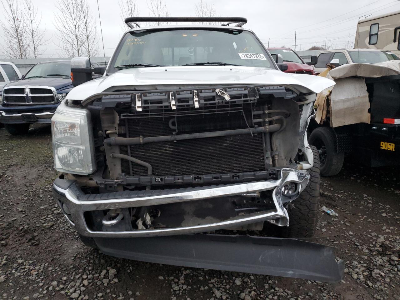 Photo 4 VIN: 1FT8W3BT0BEB46625 - FORD F350 