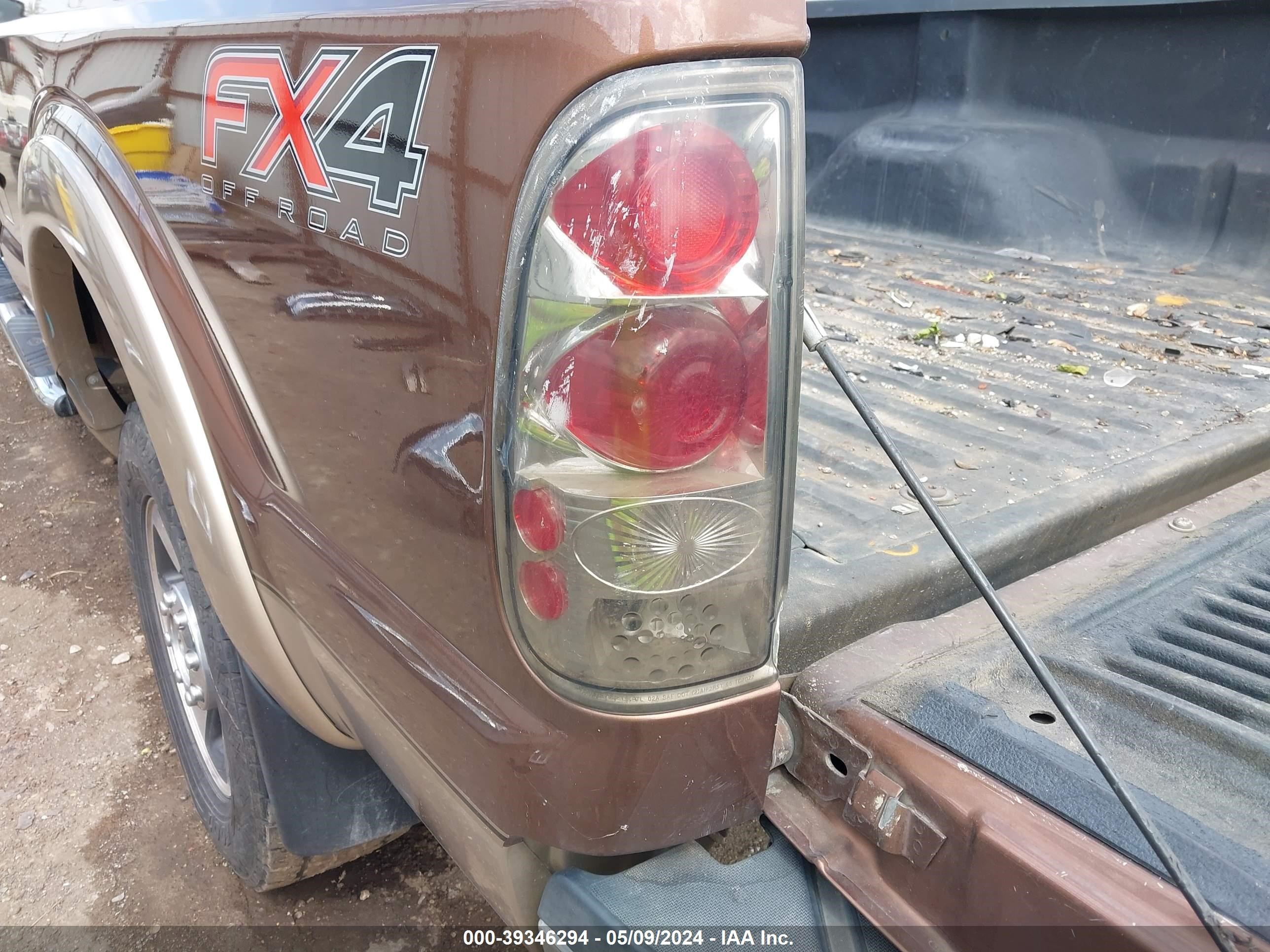 Photo 18 VIN: 1FT8W3BT0CEB40602 - FORD F350 