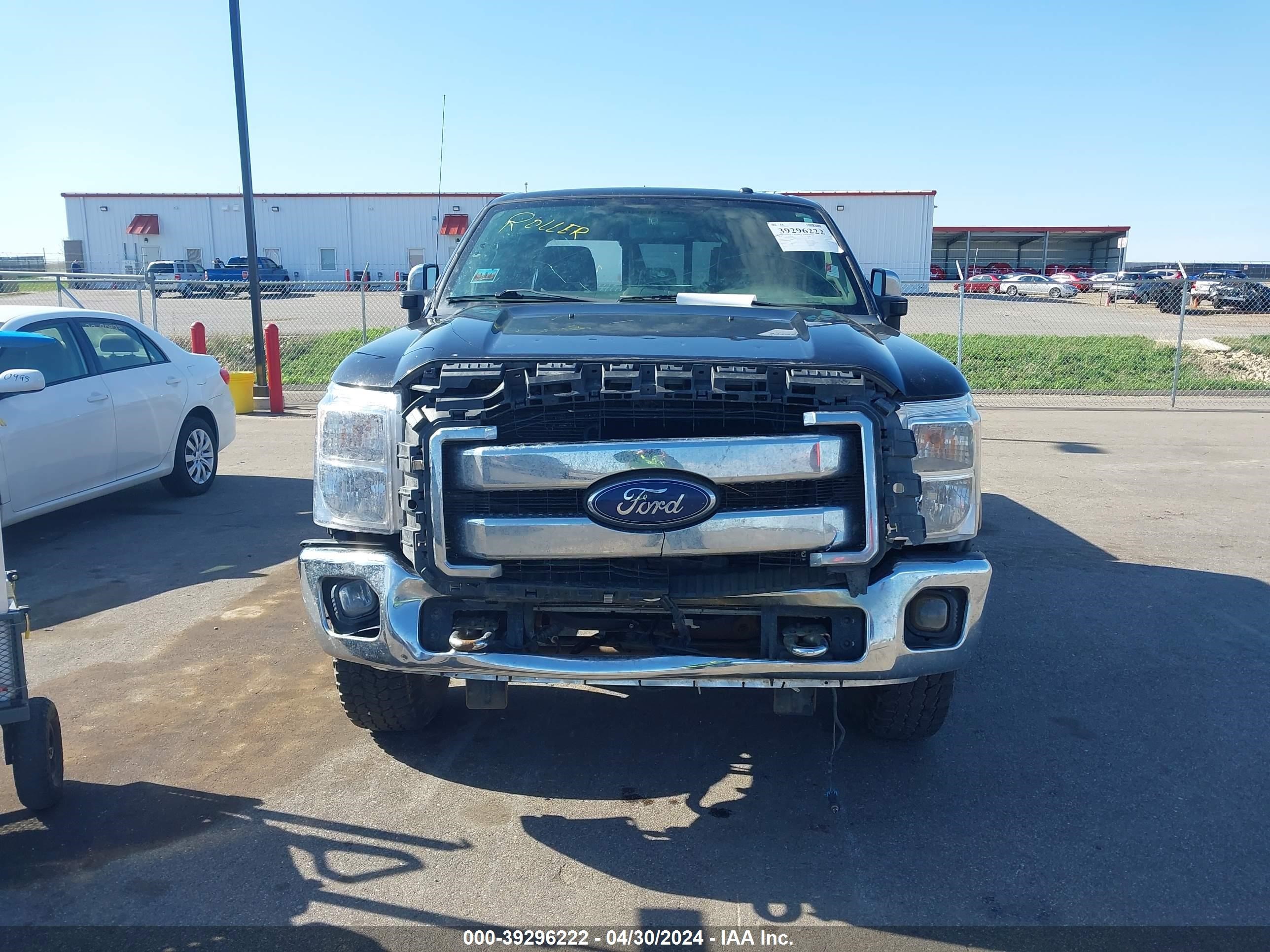 Photo 11 VIN: 1FT8W3BT0EEB07683 - FORD F350 