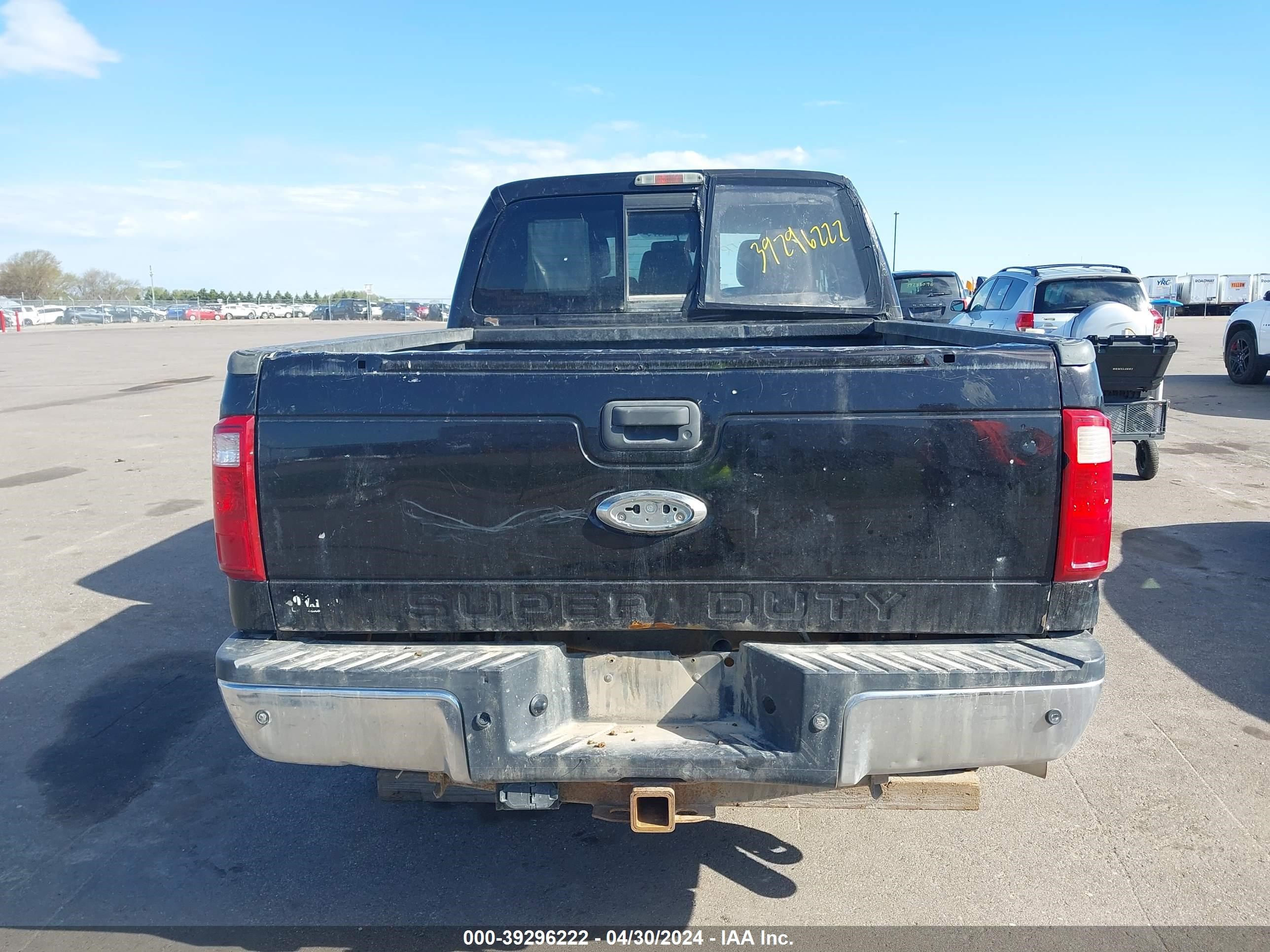 Photo 14 VIN: 1FT8W3BT0EEB07683 - FORD F350 