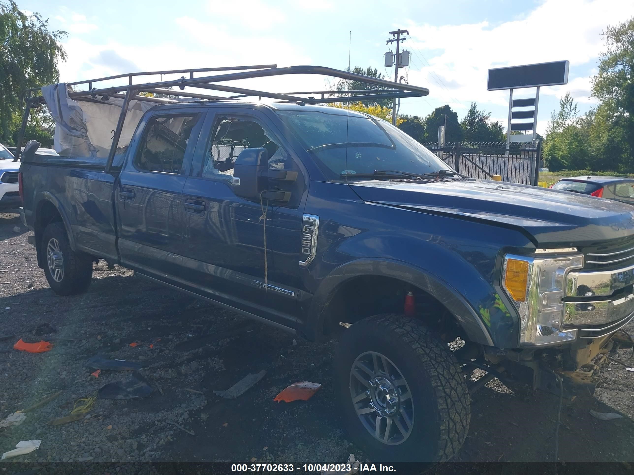 Photo 1 VIN: 1FT8W3BT0HED58580 - FORD F350 