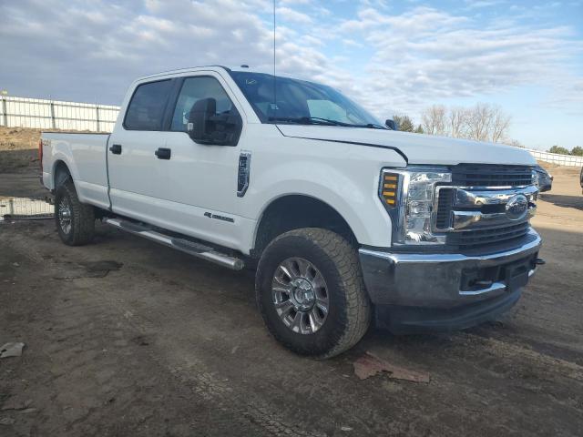 Photo 3 VIN: 1FT8W3BT0JEC44181 - FORD F350 