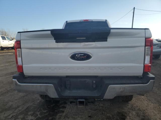 Photo 5 VIN: 1FT8W3BT0JEC44181 - FORD F350 