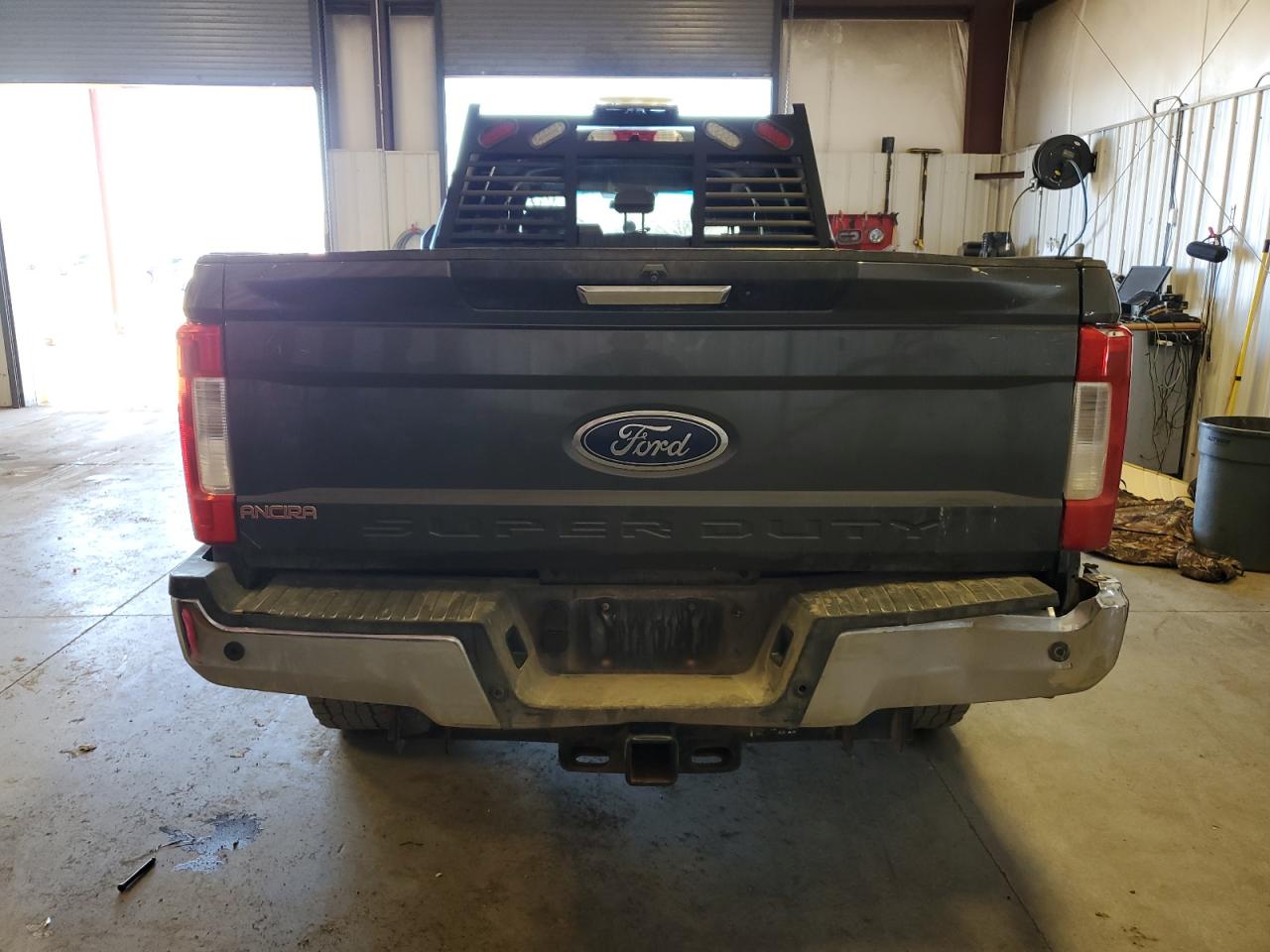 Photo 5 VIN: 1FT8W3BT0KEG71393 - FORD F350 