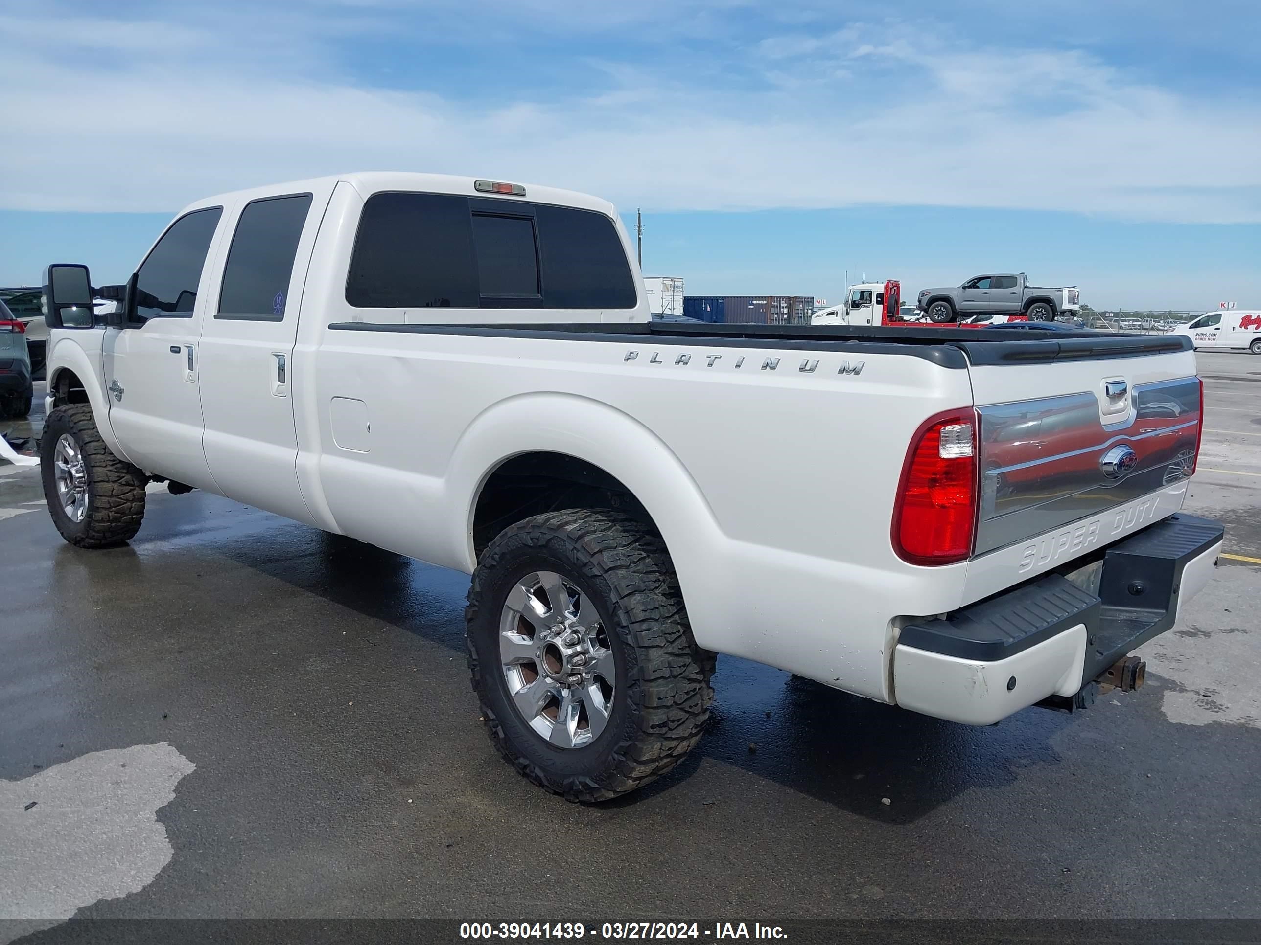 Photo 2 VIN: 1FT8W3BT1EEA47297 - FORD F350 