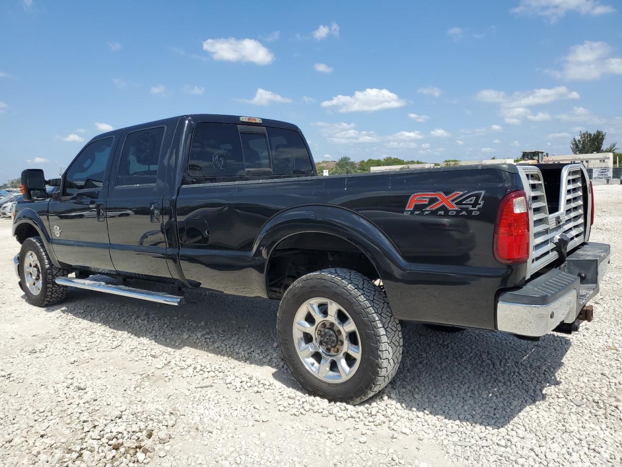 Photo 1 VIN: 1FT8W3BT1FED36634 - FORD F350 