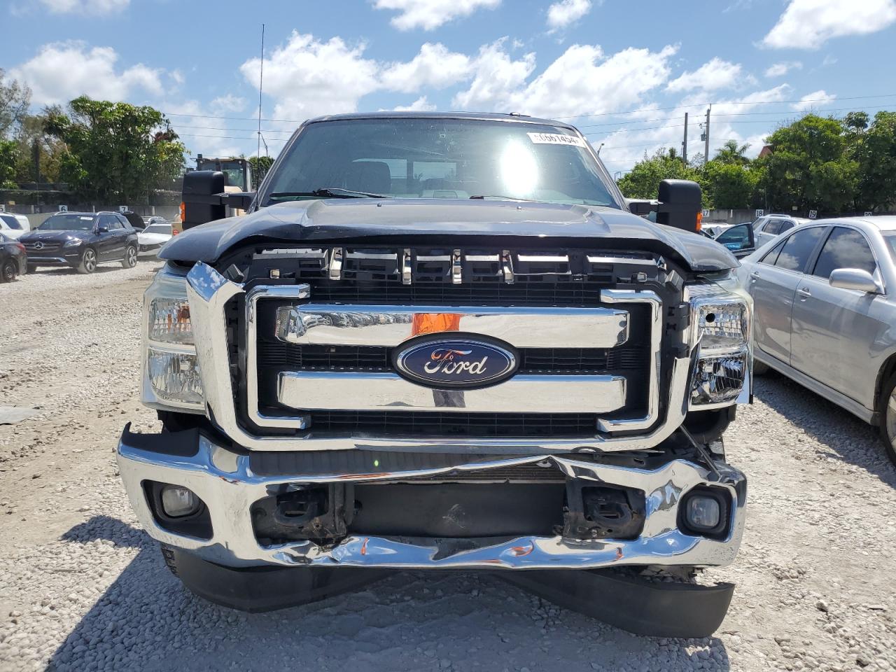 Photo 4 VIN: 1FT8W3BT1FED36634 - FORD F350 