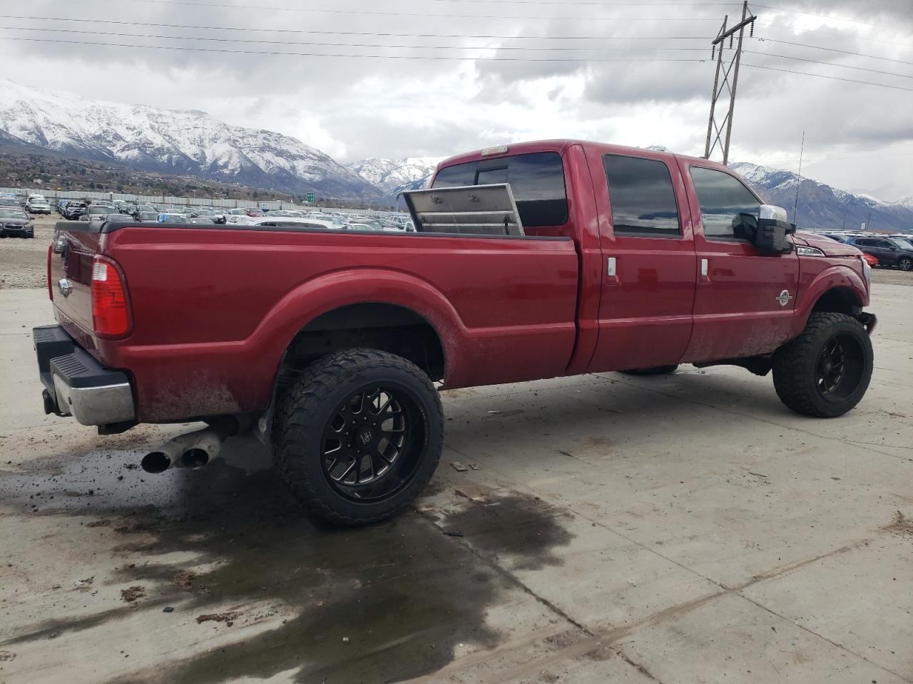 Photo 2 VIN: 1FT8W3BT1FED41302 - FORD F350 