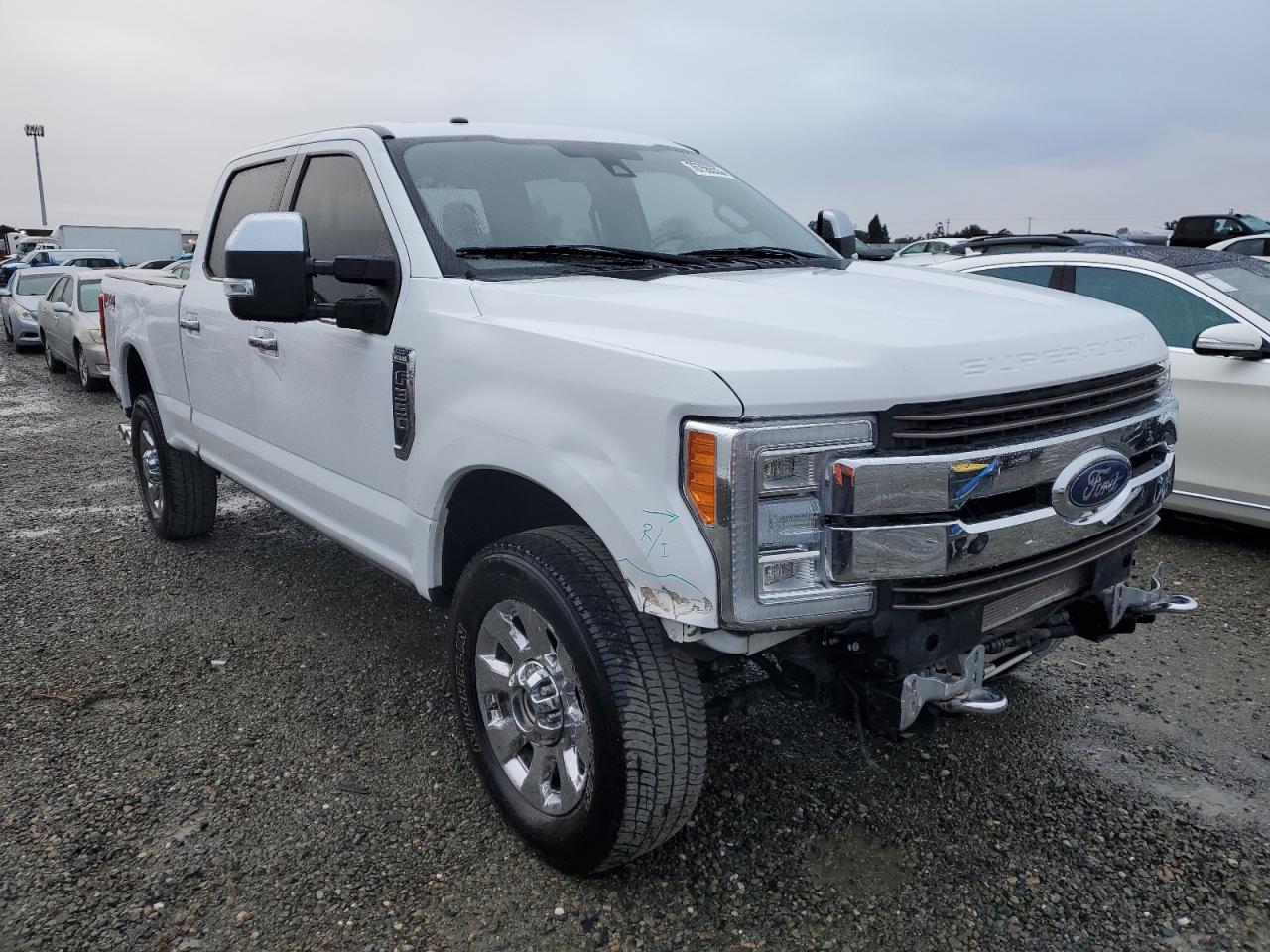 Photo 3 VIN: 1FT8W3BT1HEE70143 - FORD F350 