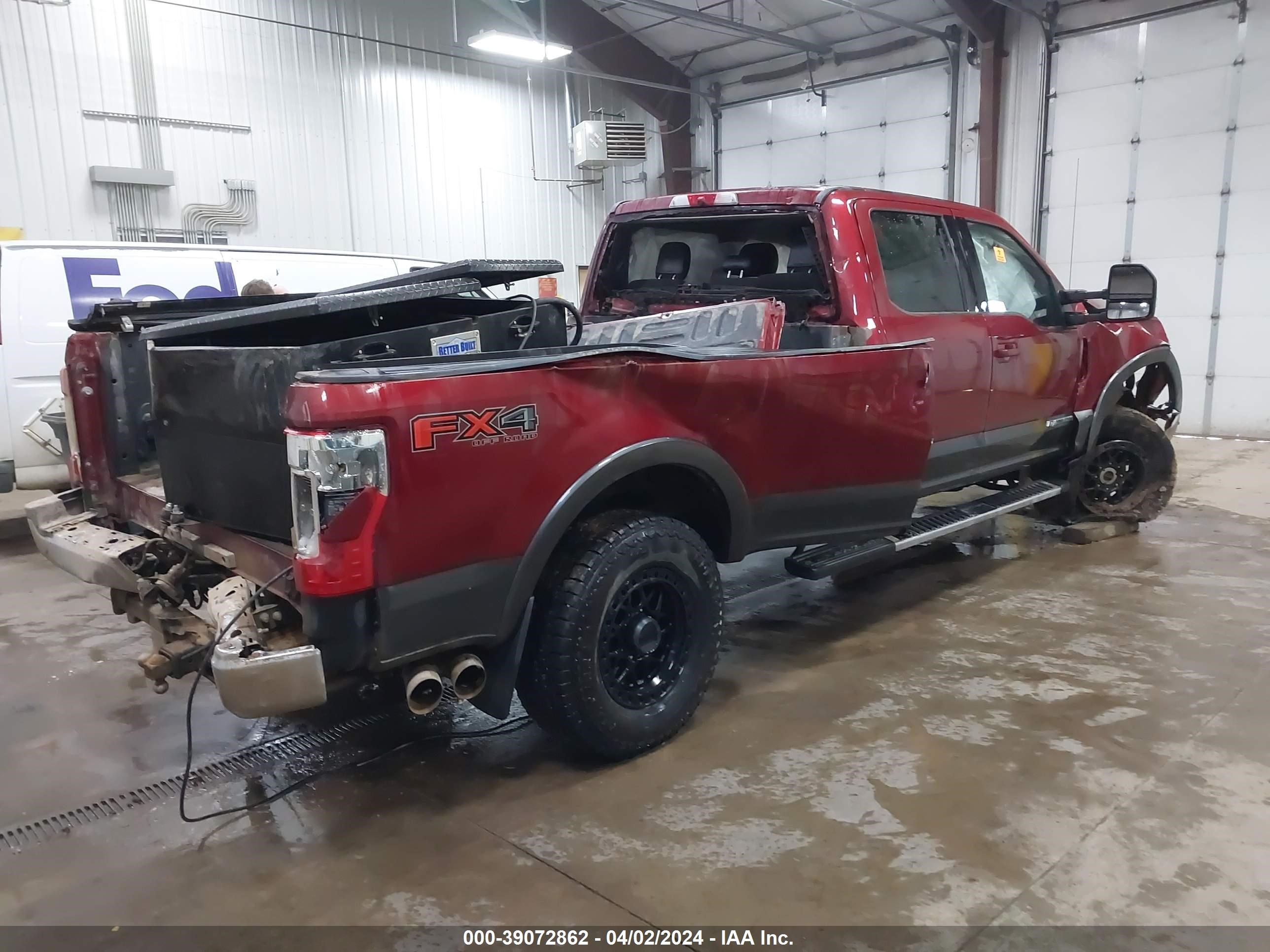 Photo 3 VIN: 1FT8W3BT1JEC78937 - FORD F350 