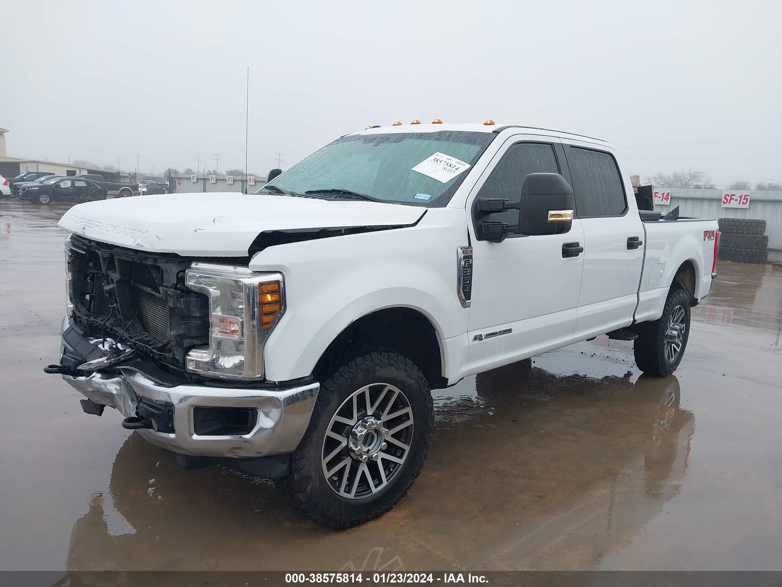 Photo 1 VIN: 1FT8W3BT1KEG03426 - FORD F350 