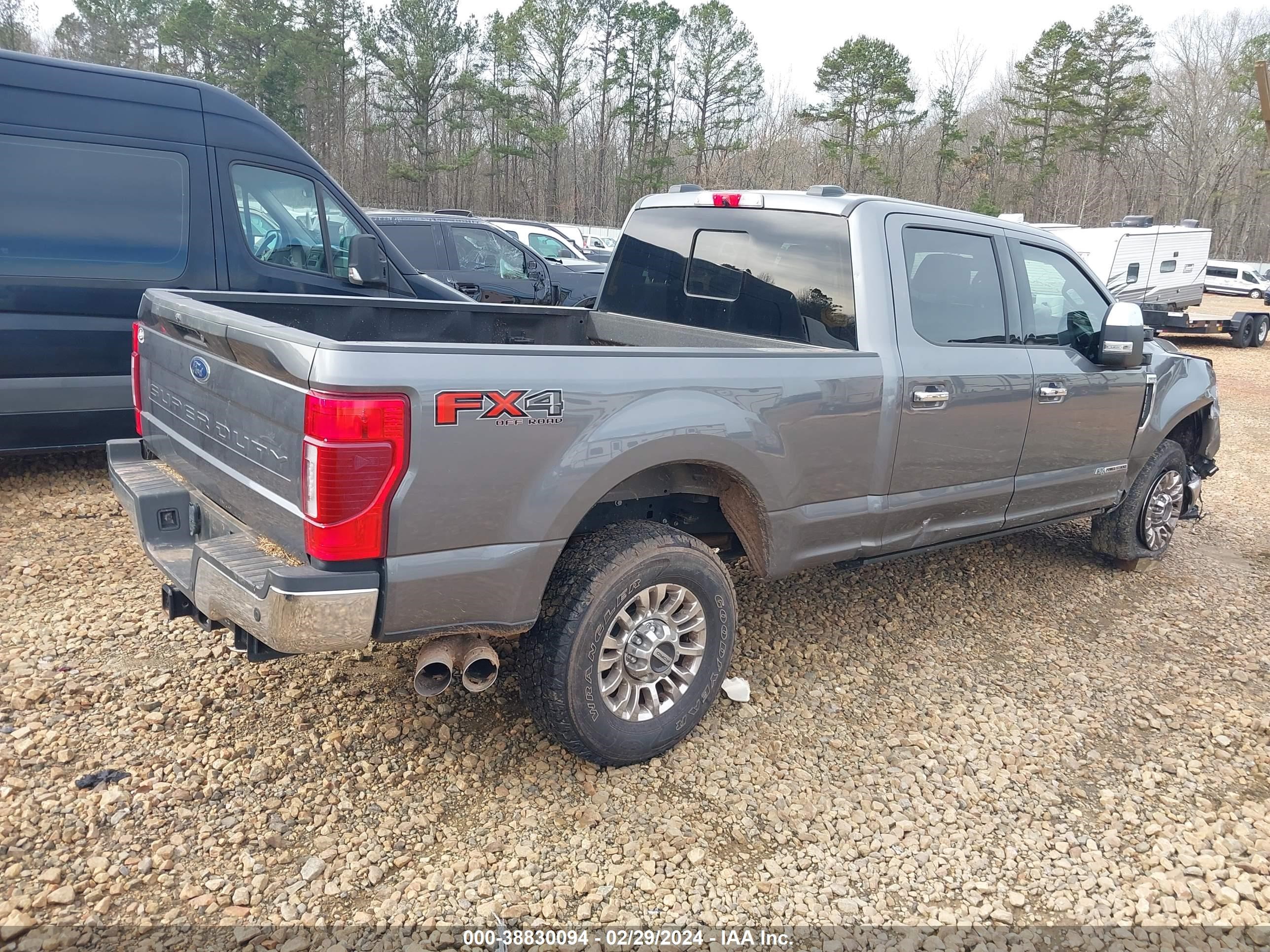 Photo 3 VIN: 1FT8W3BT1NED68949 - FORD F350 