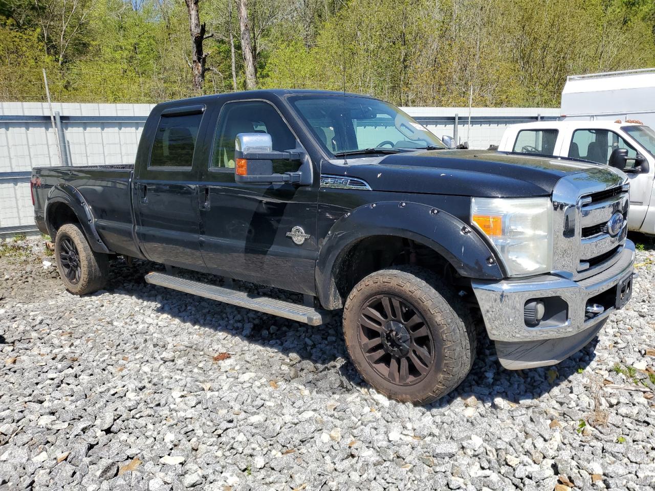 Photo 3 VIN: 1FT8W3BT2CED14735 - FORD F350 