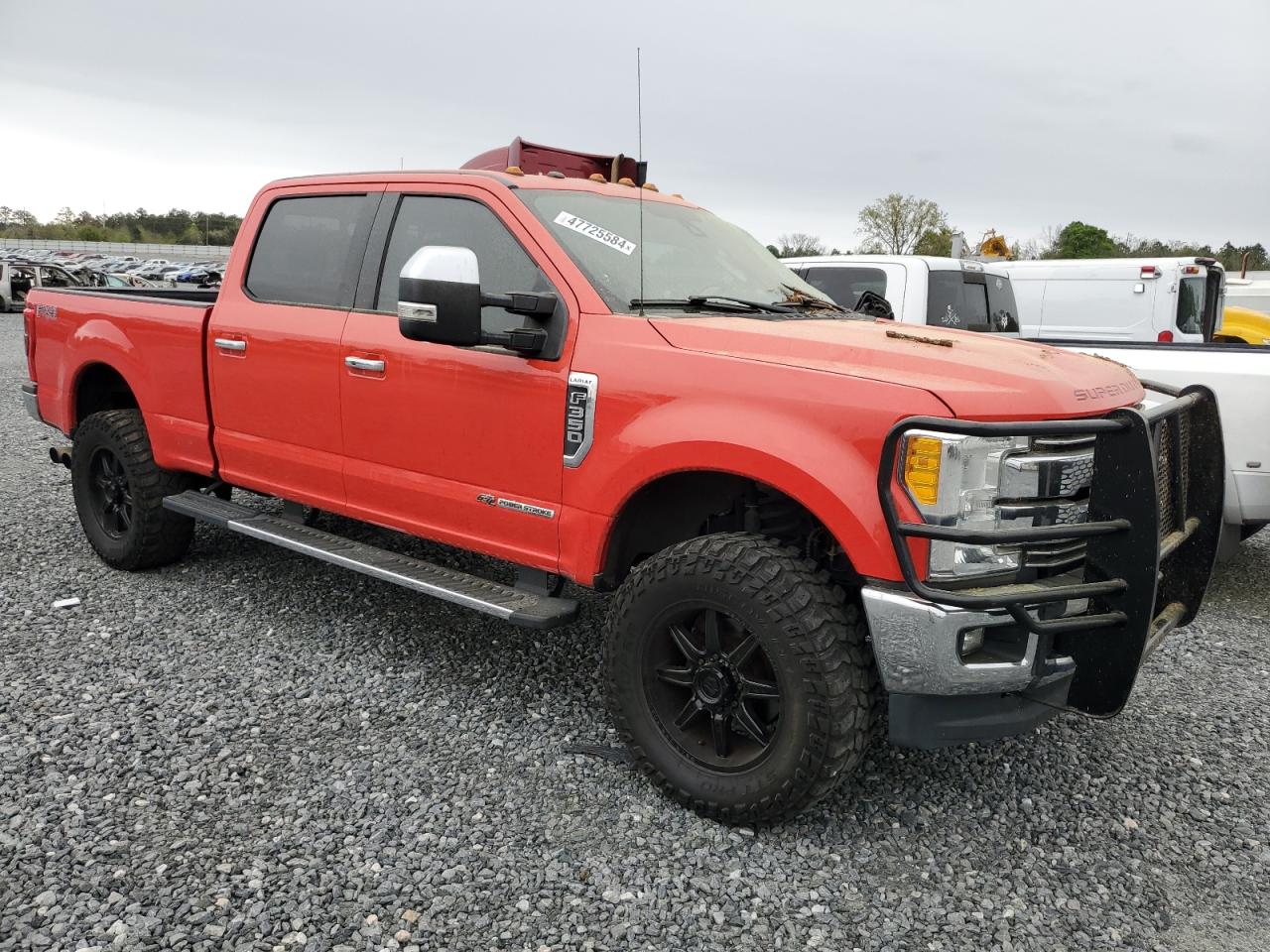 Photo 3 VIN: 1FT8W3BT2HEB68425 - FORD F350 