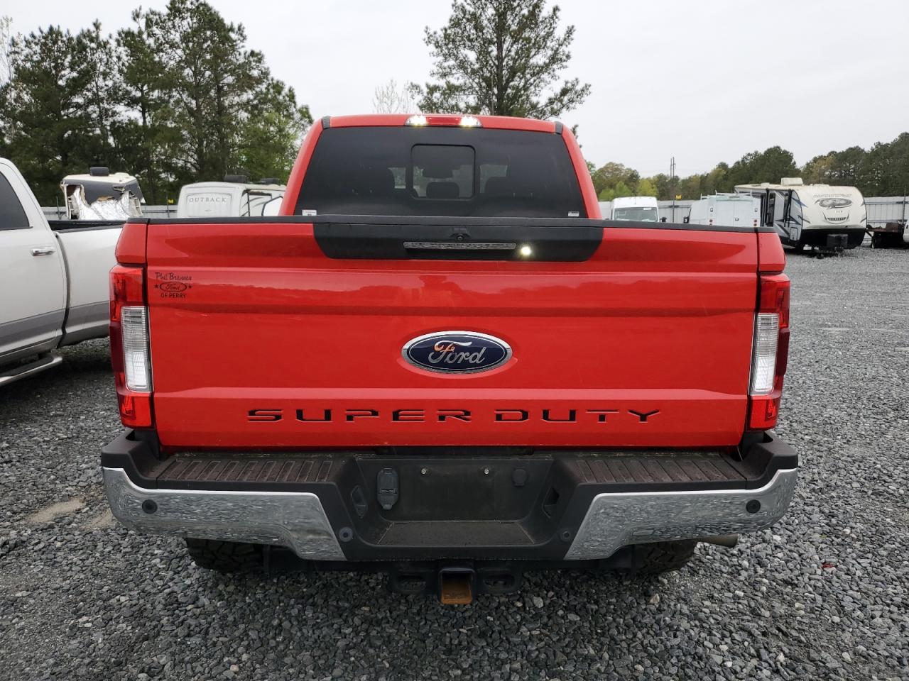 Photo 5 VIN: 1FT8W3BT2HEB68425 - FORD F350 