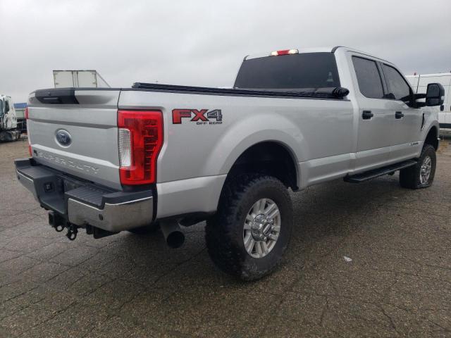 Photo 2 VIN: 1FT8W3BT2JEB27217 - FORD F350 SUPER 