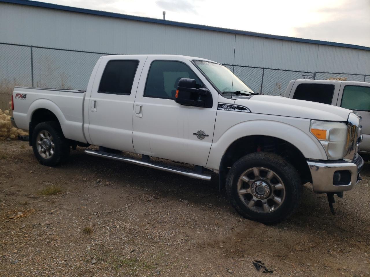 Photo 3 VIN: 1FT8W3BT3CEB53943 - FORD F350 