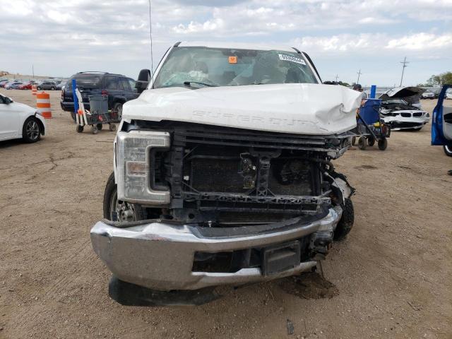 Photo 4 VIN: 1FT8W3BT3JEC06637 - FORD F350 SUPER 