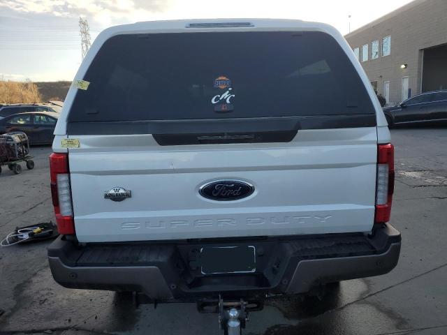 Photo 5 VIN: 1FT8W3BT3JEC24541 - FORD F350 SUPER 