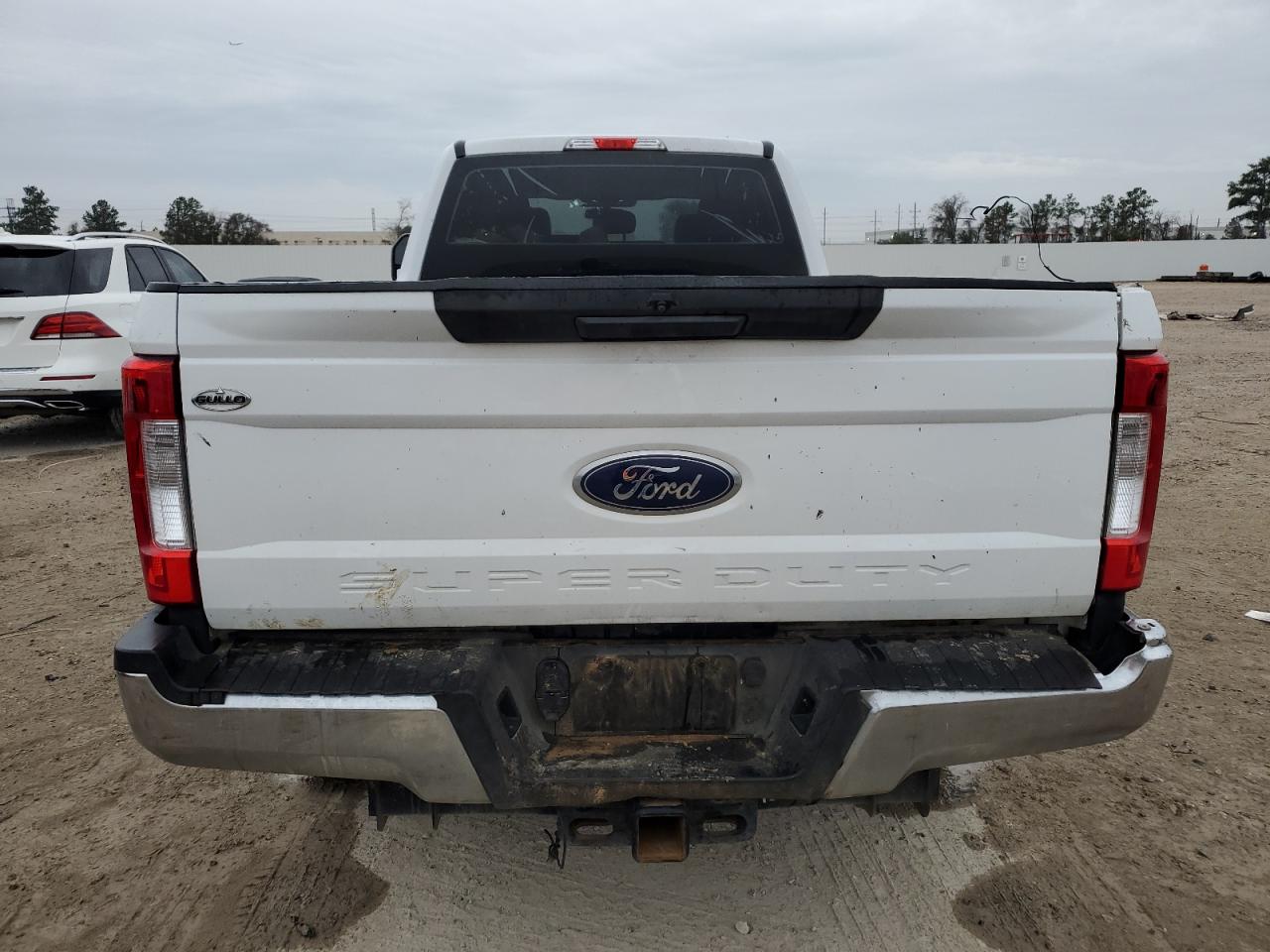 Photo 5 VIN: 1FT8W3BT3KEG85627 - FORD F350 