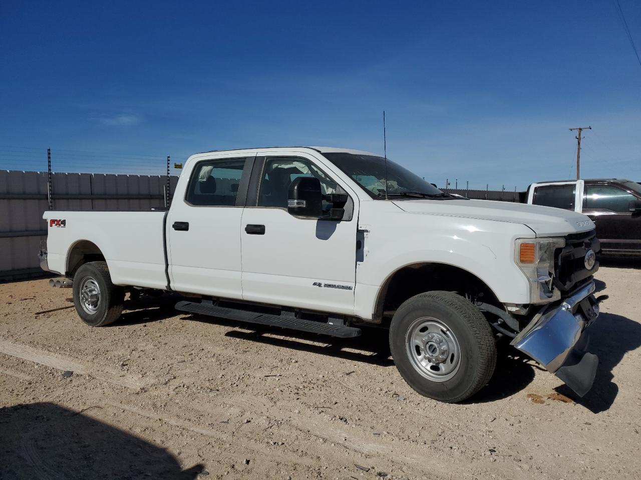 Photo 3 VIN: 1FT8W3BT3NEF88545 - FORD F350 