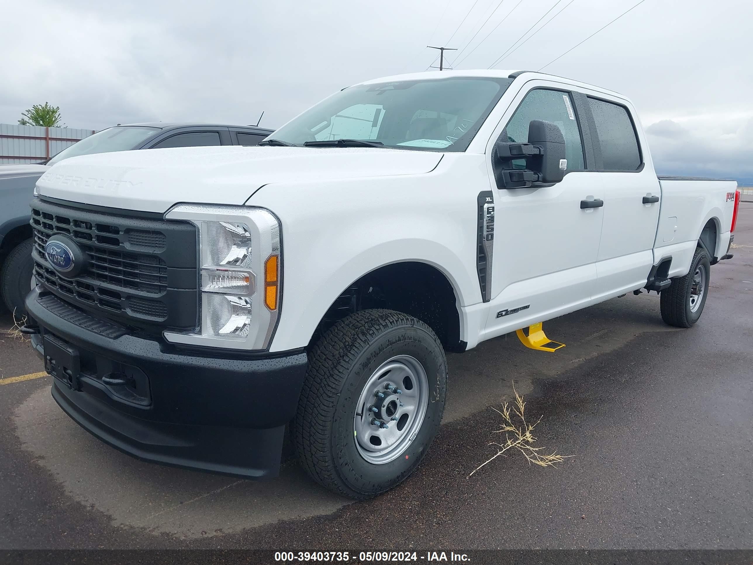 Photo 1 VIN: 1FT8W3BT3RED66612 - FORD F350 