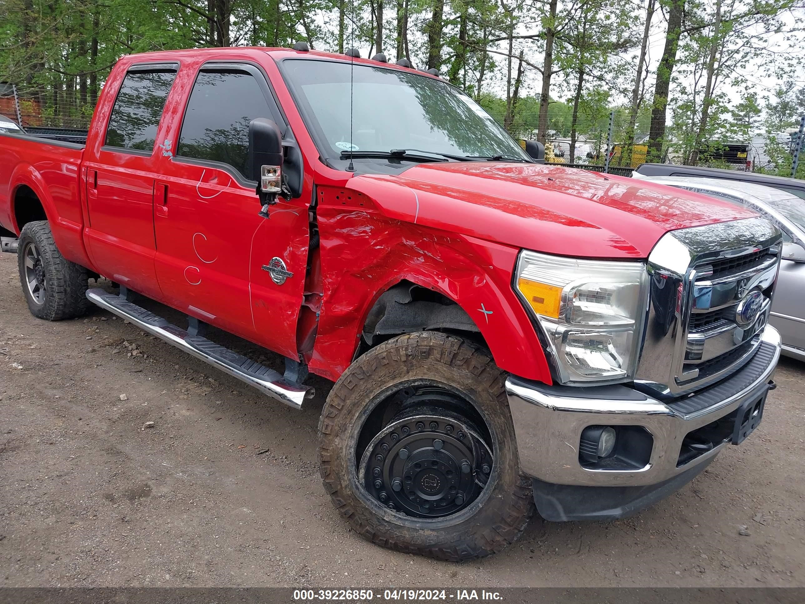 Photo 11 VIN: 1FT8W3BT4EEA20000 - FORD F350 