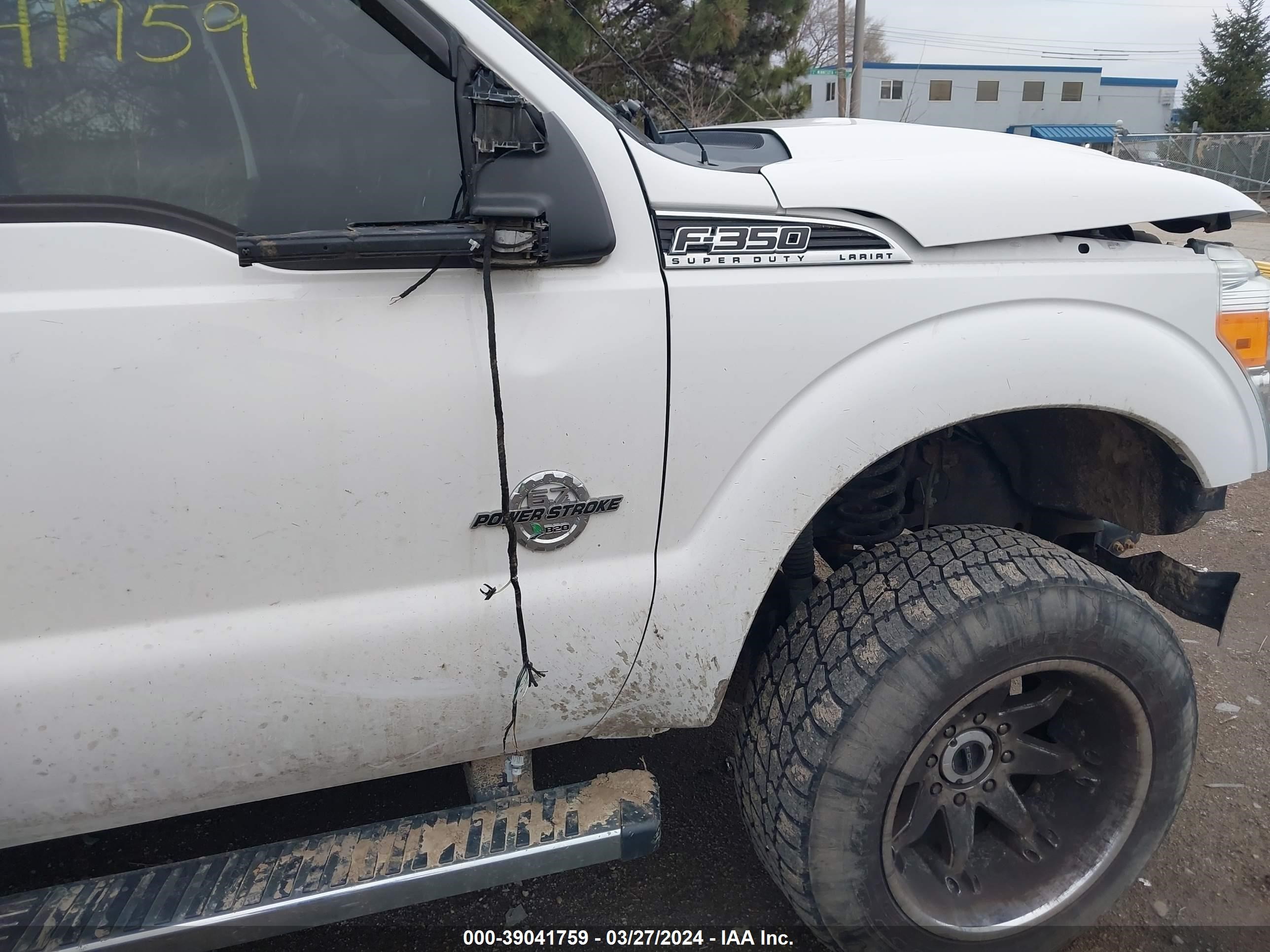 Photo 12 VIN: 1FT8W3BT4FEA62779 - FORD F350 