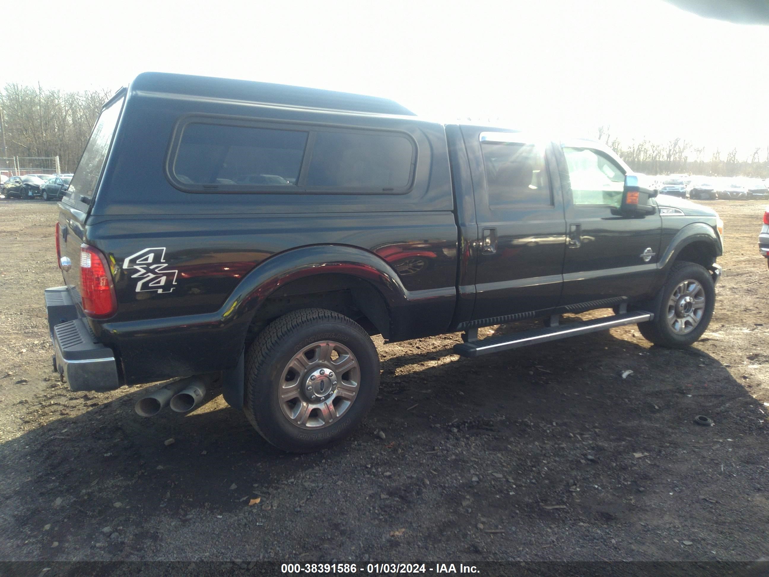 Photo 2 VIN: 1FT8W3BT4FEB97079 - FORD F350 