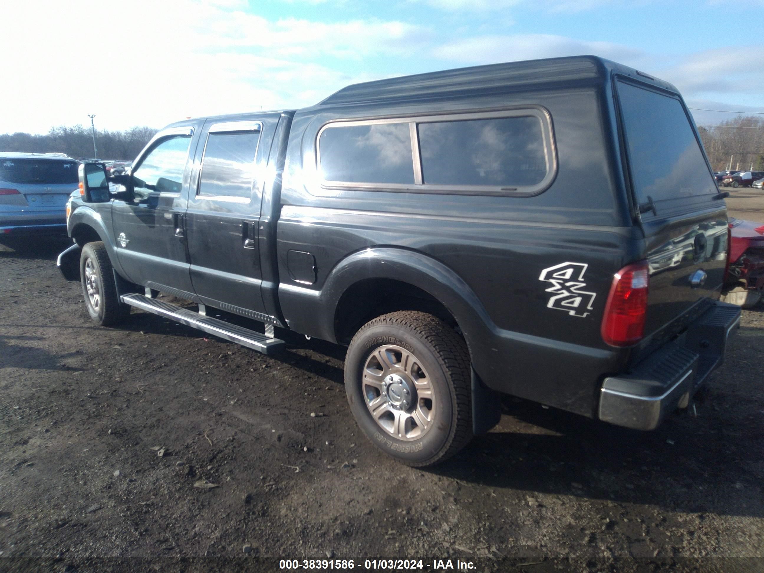 Photo 3 VIN: 1FT8W3BT4FEB97079 - FORD F350 