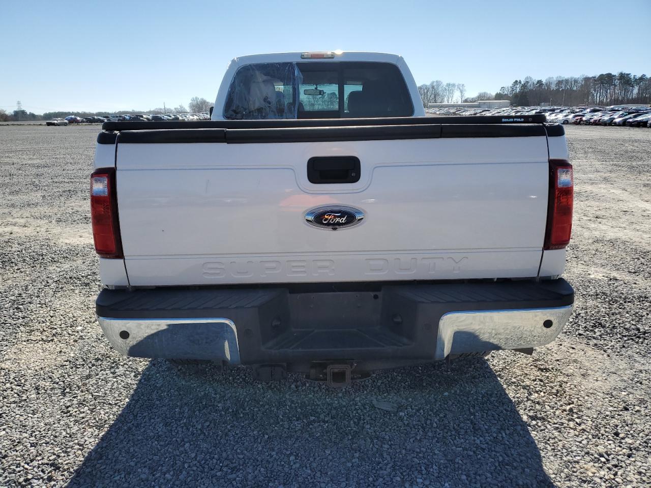 Photo 5 VIN: 1FT8W3BT4FEC30128 - FORD F350 