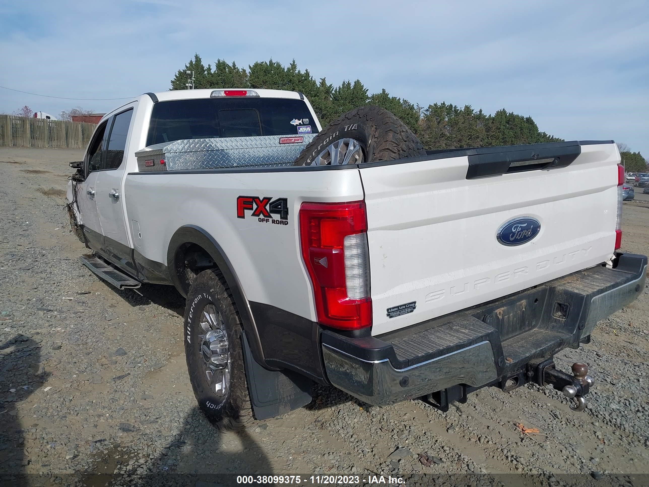 Photo 2 VIN: 1FT8W3BT4HEB73593 - FORD F350 