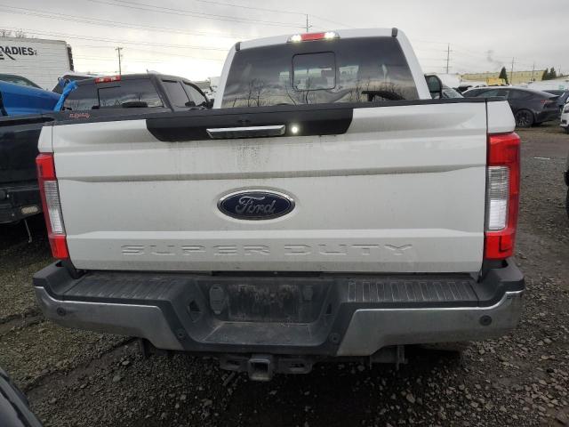 Photo 5 VIN: 1FT8W3BT4JEB82915 - FORD F350 