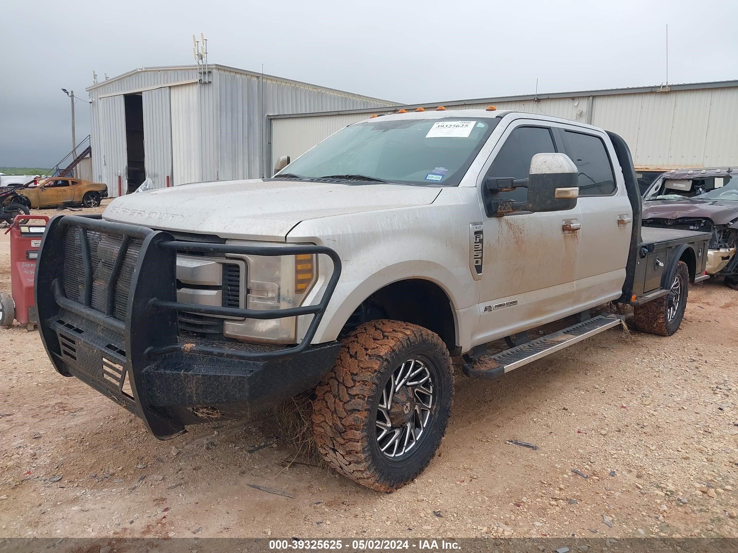 Photo 1 VIN: 1FT8W3BT4KEC78562 - FORD F350 