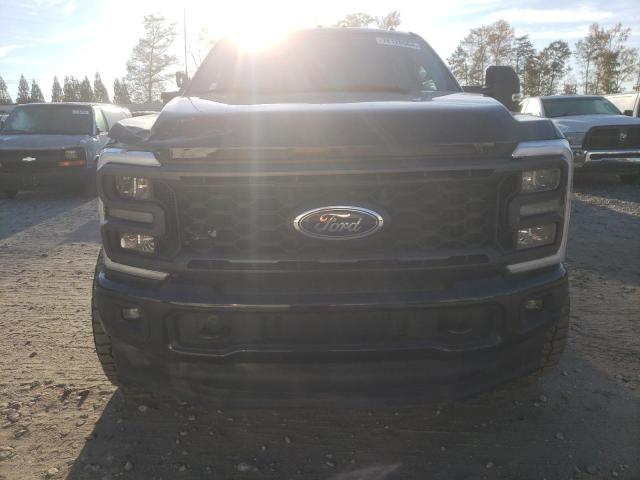 Photo 4 VIN: 1FT8W3BT4PED32479 - FORD F350 SUPER 